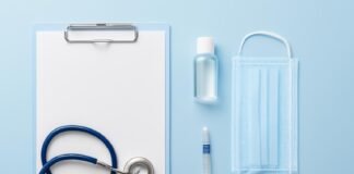 Απεικόνιση μέτρων πρόληψης για HPV με ιατρικό φάκελο και εμβόλιο